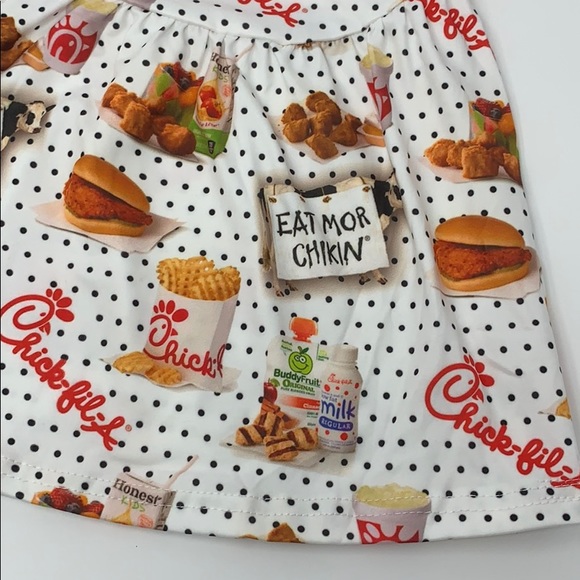 8/9 Chick fil a dress size boutique milk Silk - Picture 6 of 7